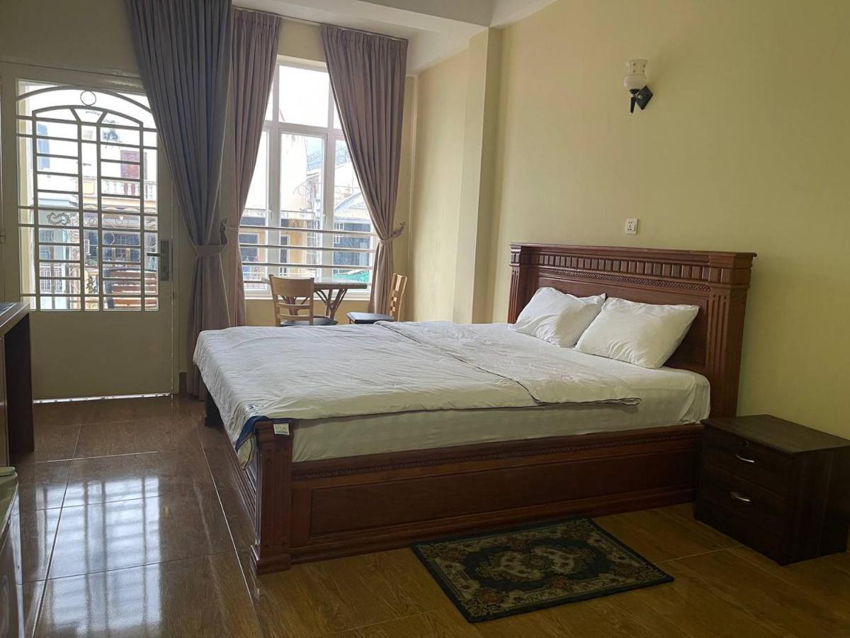 Blue Sky Guest House Phnom Penh Exterior photo