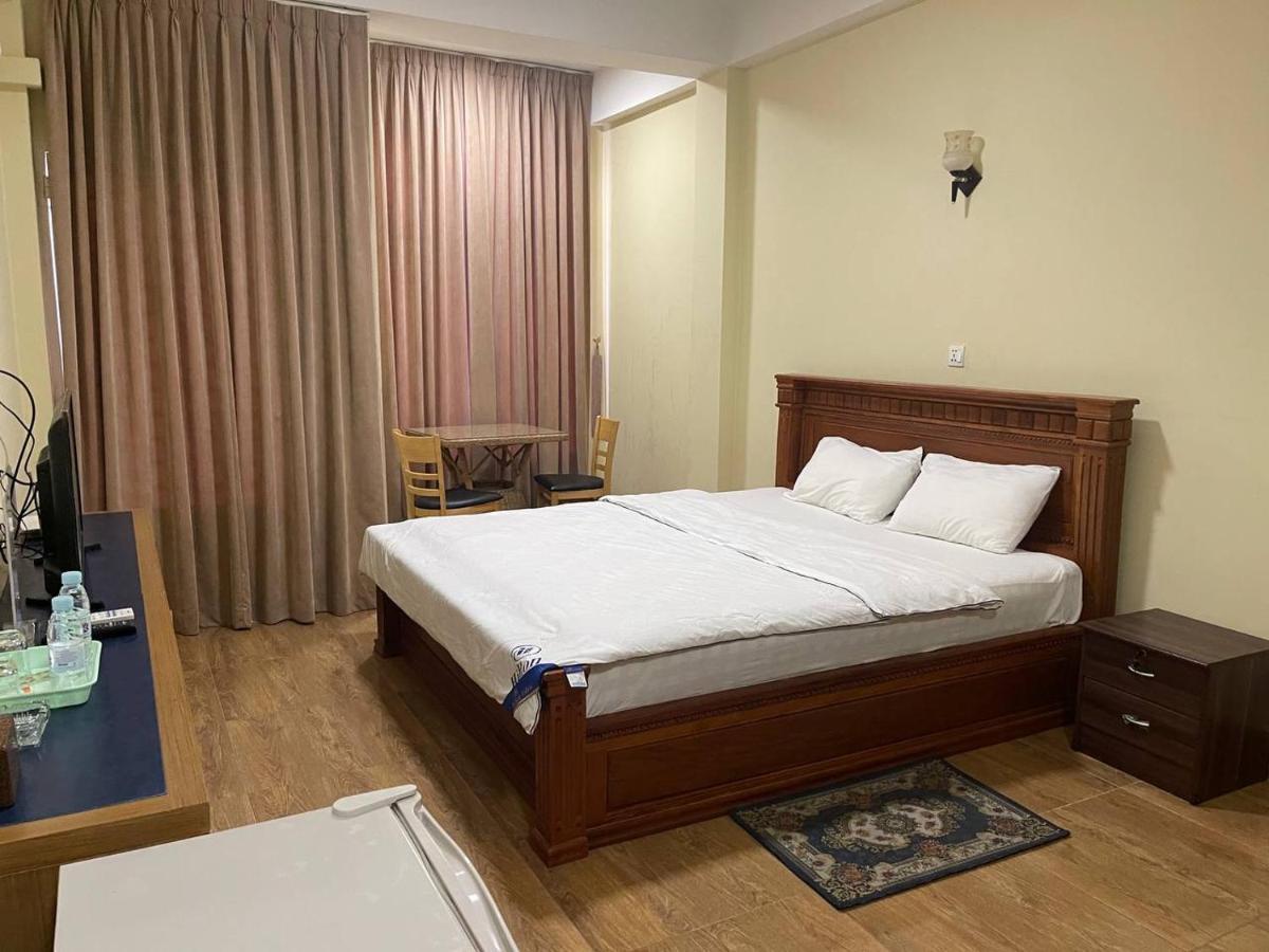 Blue Sky Guest House Phnom Penh Exterior photo